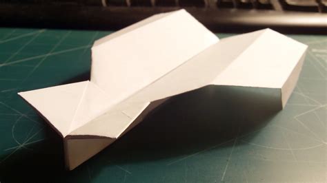 How To Make The Stratohammerhead Paper Airplane 8 Steps Instructables
