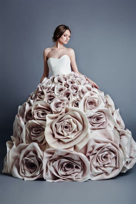 43 Creative Wedding Dress Designs Joyenergizer