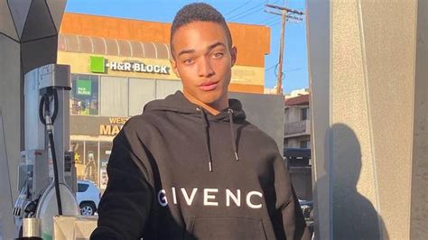 Herschel Walkers Son Roasted For Wearing Givenchy Hoodie While