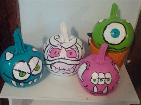 Painted Pumpkins Mummy And The 3 Little Monsters Hurry Up Halloween