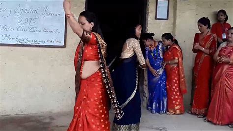 Nepali Teacher Hot Navel Show While Dancing In Red Saree