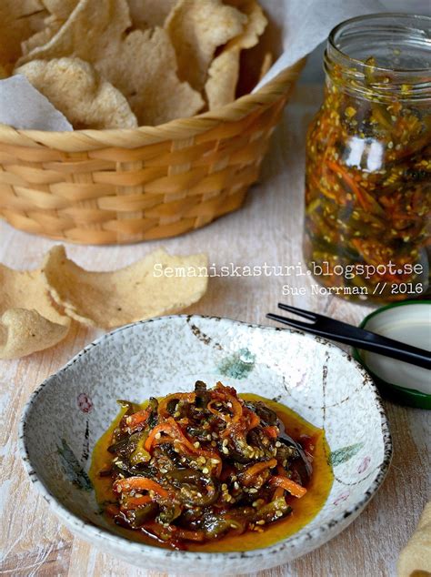 Acar Timun Tumis Sarawak Style Yang Pasti Sedap Diganding Dengan