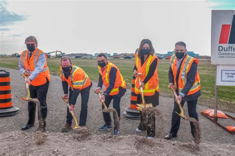 Toronto Pearson Hosts Ground Breaking Ceremony For Runway