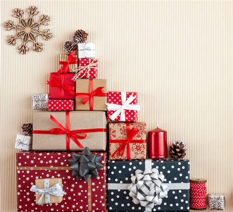 Best Christmas Gifts You Ll Want To Add To Your Wish List Reader S Digest