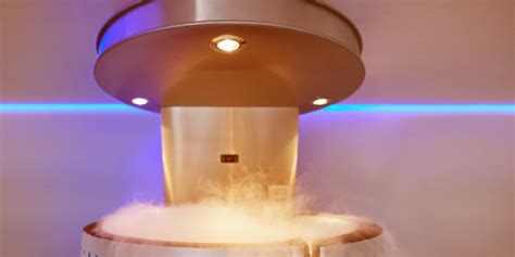Cryotherapy Benefits And Risks What You Need To Know Natural Wire
