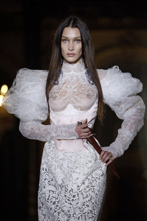 Bella Hadid Naked Tits At Vivienne Westwood Ready To Wear Fall Winter