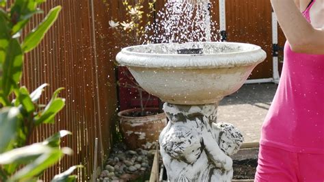 Quick Fix How To Repair A Broken Concrete Birdbath And Poly Resin Water