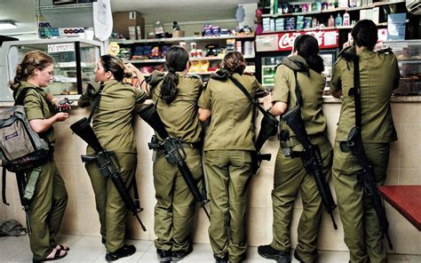 are israeli teachers armed