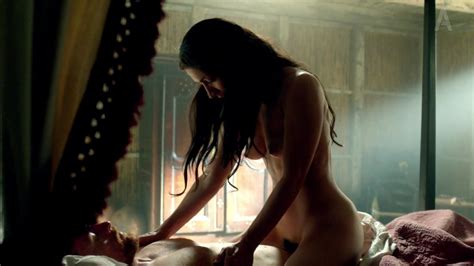 Nude Video Celebs Louise Barnes Nude Jessica Parker Kennedy Sexy Black Sails S01e04 2014