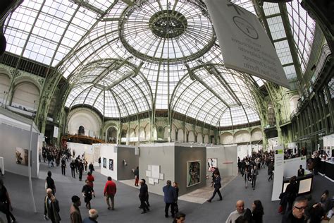 Paris Le Grand Palais Aura Une Structure éphémère Au Bout Du Champ De Mars