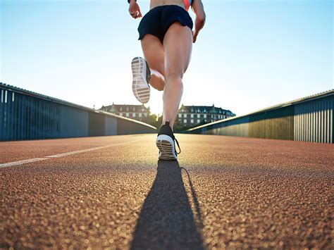 How high-mileage running makes muscles and tendons more efficient | The