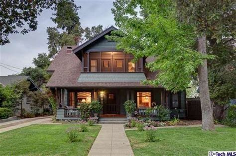 1908 Craftsman In North Pasadena Asking 799k Cottage House Exterior