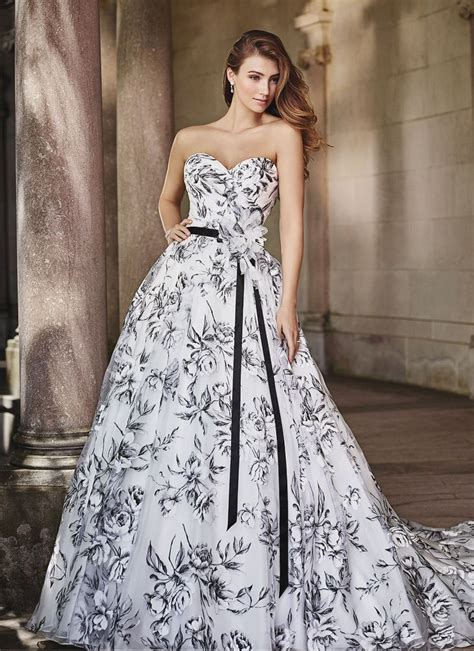 The Edgy Elegance Trend 25 High Contrast Black And White Wedding Dresses