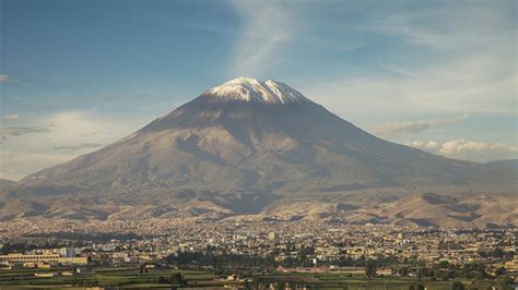 El Misti Volcano Waking Up After Centuries Of Sleep The Weather