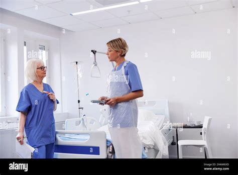 Nurses Talking In Hospital Stock Photo Alamy