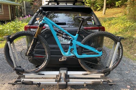 Best Lightweight Hitch Bike Rack Thule Helium Platform Aims To Up Competition Gearjunkie