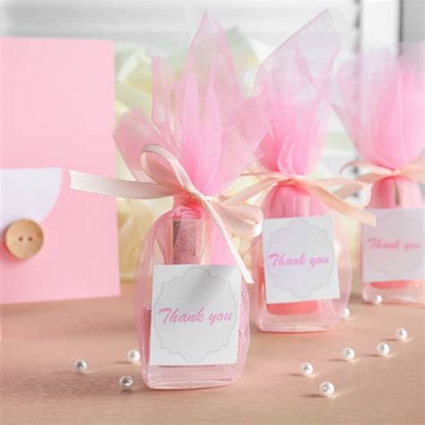 13 Diy Perfect Baby Shower Favors Tip Junkie