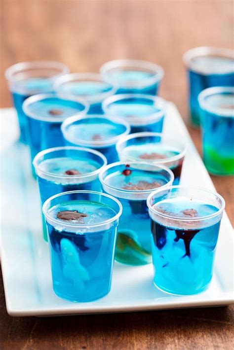 21 Jell-O Shots That Will Make Any 4th Of July BBQ Infinitely More Fun