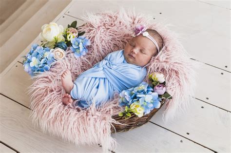 848224 4k Wood Planks Wicker Basket Infants Sleep Rare Gallery