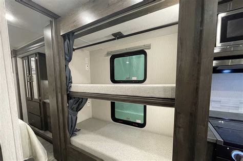 10 Awesome And Spacious Class A Motorhomes With Bunk Beds