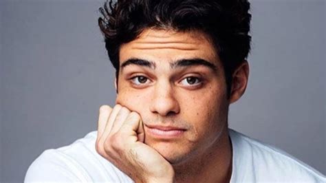 Twitter Freaks Out Over Noah Centineo Leaked Photos Youtube