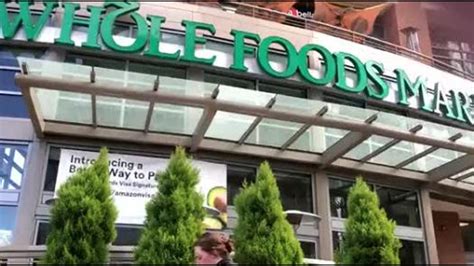 Amazon would have to make dramatic changes in whole foods pricing in order to compete with walmart. Amazon Prime customers to get discounts at Whole Foods in ...