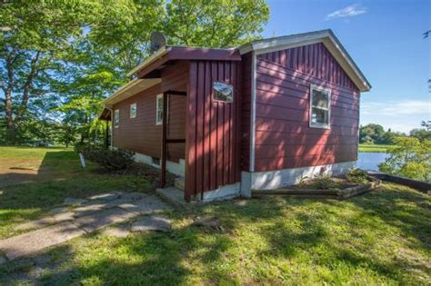 Maybe you would like to learn more about one of these? DOUGLASTON SALMON RUN - Prices & Lodge Reviews (Pulaski ...