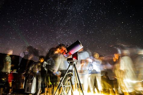 במהלך הלילה יועברו הסברים על מטרות מטאורים, על השמיים ועל קבוצות הכוכבים. מטאורים ופקקים: למרות משבר הקורונה, הישראלים נוהרים למצפה ...