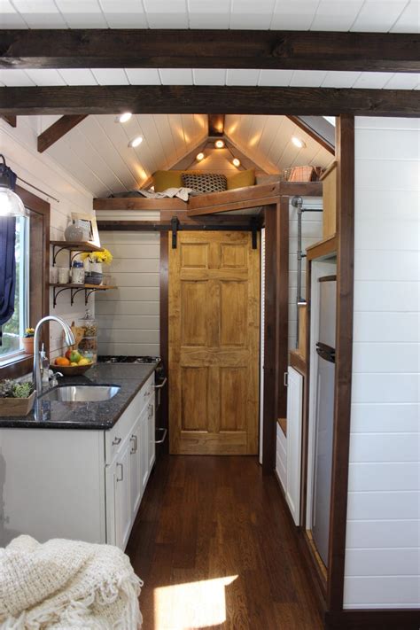 9 Ways To Live Luxuriously In A Tiny Home Hgtvs Decorating And Design