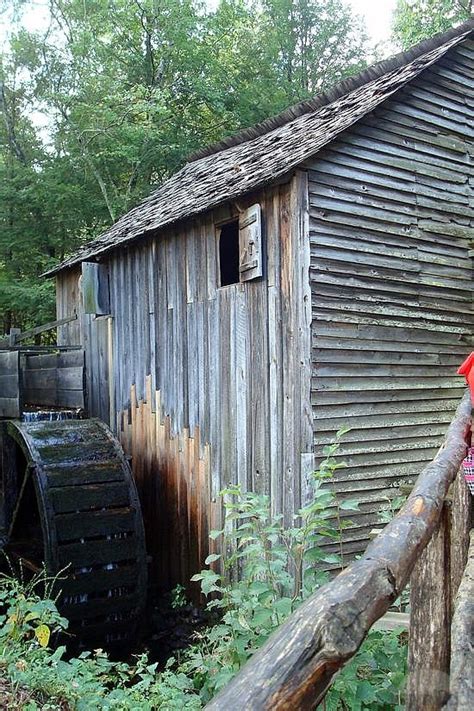 Cades Cove Grist Mill