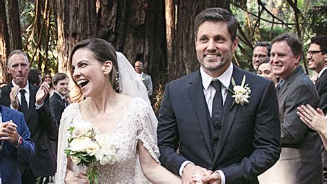 Hilary Swanks Wedding Dress — Married In Secret Ceremony