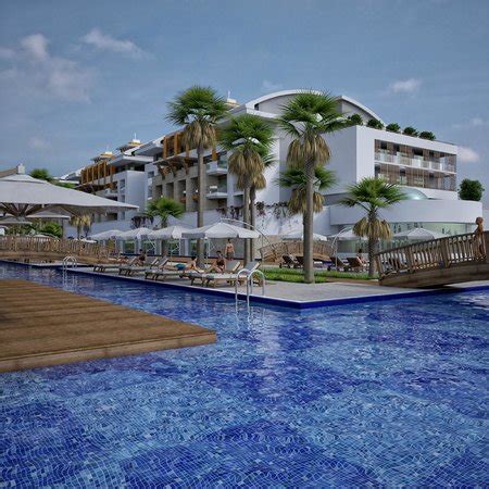 Öğle ve akşam yemeklerinde diyet ve vejeteryan menü i̇steğe ve talebe göre hazırlanacaktır. Port Nature Luxury Resort Hotel & Spa (Belek, Turkey ...