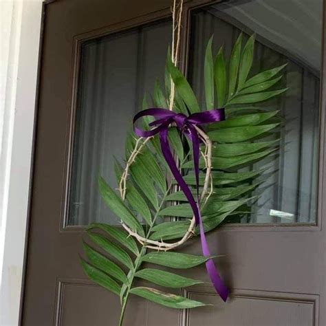 Pin By Becky Cagwin On Easter Palm Sunday And Good Friday Palm Sunday