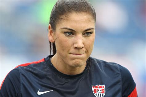 Hope Solo Hope Solo S Take On Megan Rapinoe S Anthem Protest