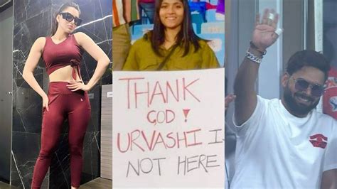 Urvashi Rautela Gives A Fitting Reply To Fan Who Held Thank Got Urvashi In Not Here Placard