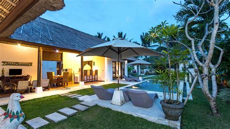 Kamar yang tersedia di vila air natural resort lembang. Villa Candi Kecil Tiga di Ubud & Sekitarnya, Bali - 3 ...