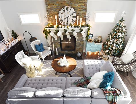 50 Best Christmas Living Room Decor Ideas