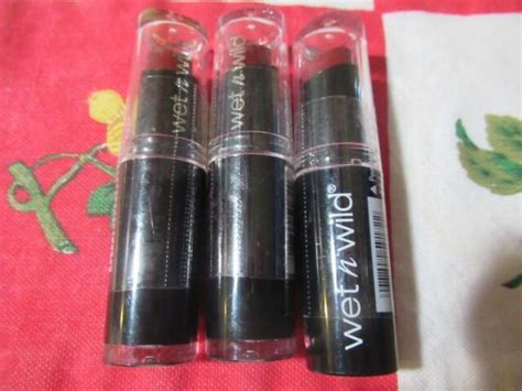 3 Wet N Wild Megalast Lipstick 917b Cinnamon Spice Three Piece Sealed