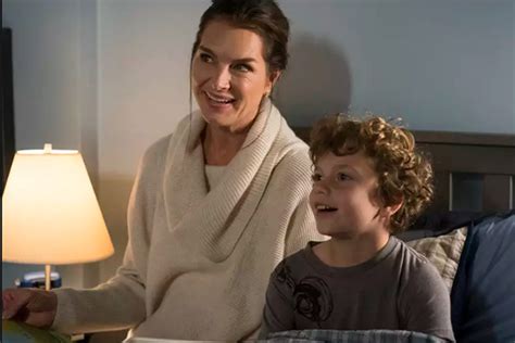 ‘law And Order Svu Brooke Shields On That ‘heartbreaking Cliffhanger