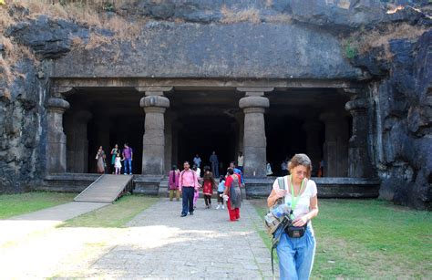 Elephanta Caves Historical Facts And Pictures The