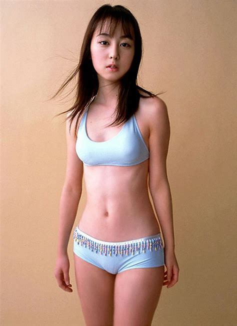 OMG Sexy Asian Babe Rina Akiyama