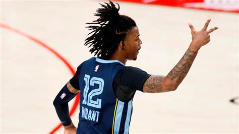 Nba Top Shot This Ja Morant Freezes The Defence With Behind The Back