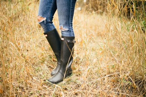 Ways To Wear Hunter Boots Julia Berolzheimer