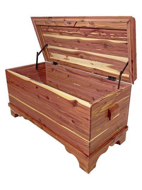 Small Aromatic Cedar Waterfall Hope Chest Dutchcrafters Exclusive