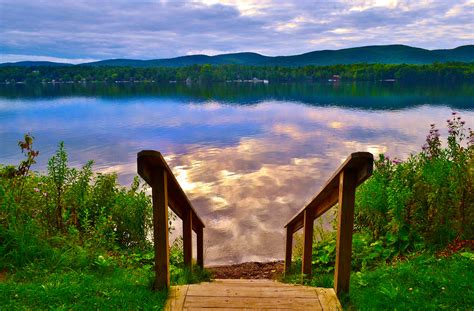 The Sapphire Lake In Massachusetts Thats Devastatingly Gorgeous
