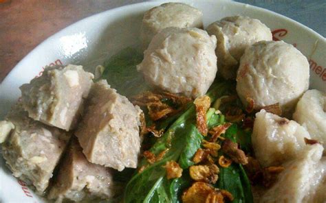172 resep pedesan ayam ala rumahan yang mudah dan enak dari komunitas memasak terbesar dunia! Resep Pedesan Ayam Kuah / Resep Tahu Tulang Ayam Kuah Kari ...