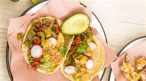 Tacos Placeros Con Chorizo Y Nopales Aprende A Prepararlos