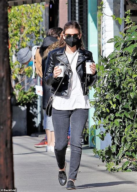 Kate Mara Sports Chic Motorcycle Jacket And Skinny Jeans While Juggling