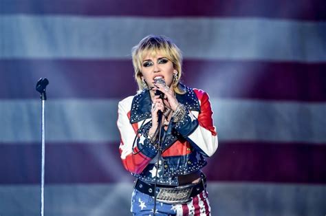 Miley Cyrus To Perform At Super Bowls Tiktok Tailgate Pre Show Arab News