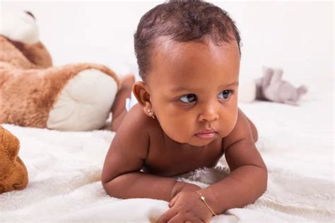 Newborn Baby African American — Stock Photo © Michel74100 11073368